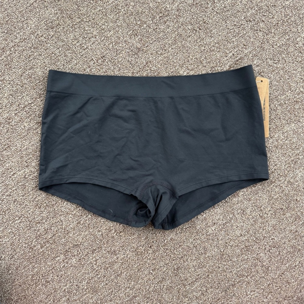SKIMS Soft Smoothing Seamless Boyshort Eclipse Black PN-BYS-1527 Large‎ NWT